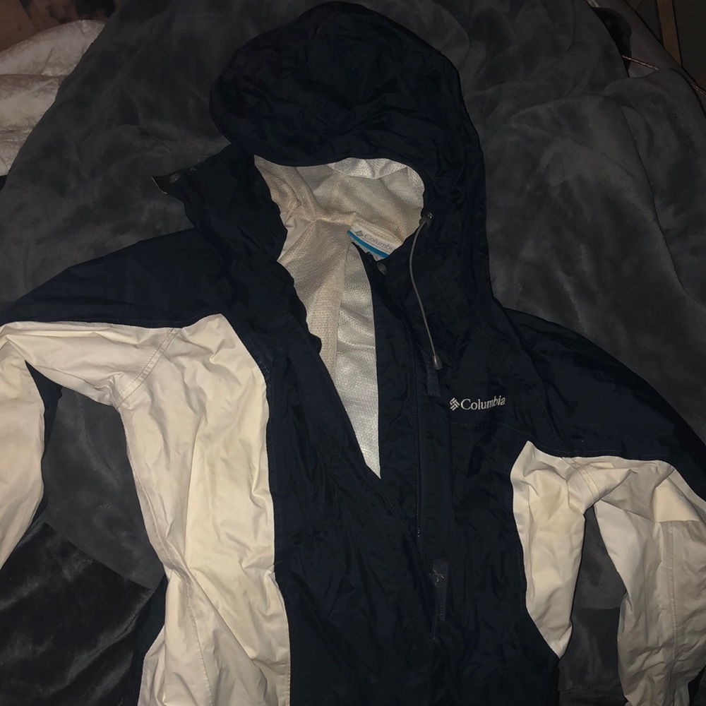 Columbia waterproof rain jacket